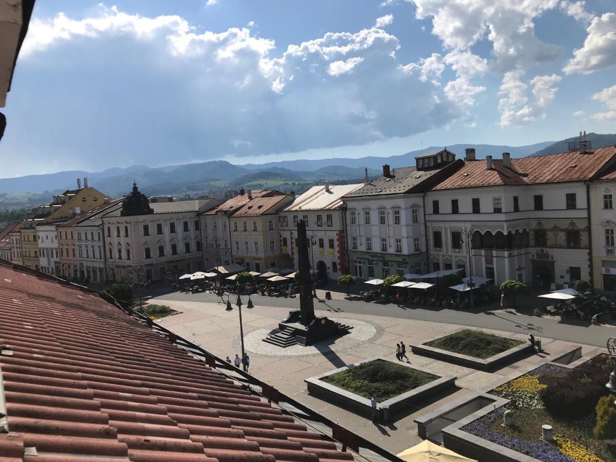 Bl Luxury Apartment, 24Hr Self Check-In, Free Private Garage Parking, Panoramic Views From Balcony, 5 Minute Walk To City Center Banská Bystrica Exterior foto